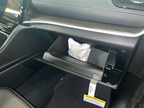 New 2026 Jeep Grand Cherokee L Limited w/ Limited Altitude Package image 18