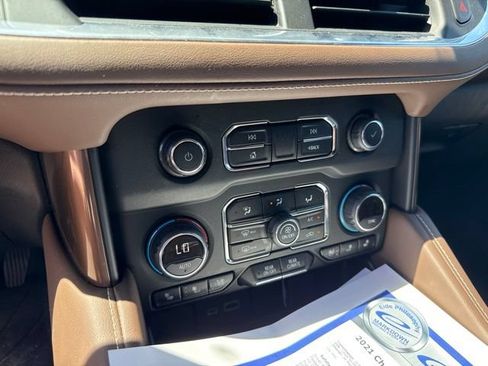 Used 2021 Chevrolet Tahoe High Country w/ Premium Package AWD/4WD image 12