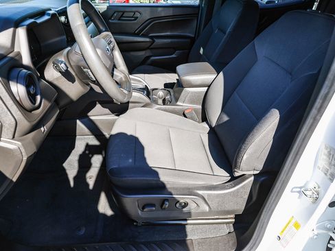 Used 2023 Chevrolet Colorado Trail Boss w/ Advanced Trailering Package image 9