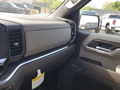 New 2026 GMC Sierra 1500 SLT w/ SLT Premium Plus Package AWD/4WD image 28