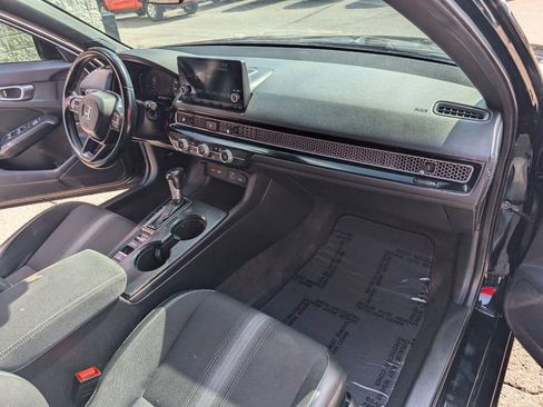 Used 2022 Honda Civic Sport image 13