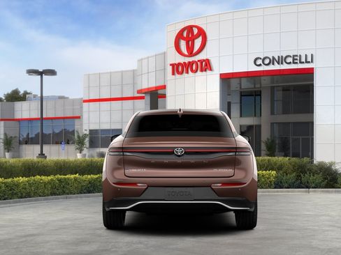 New 2026 Toyota Crown Platinum AWD/4WD image 8