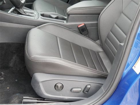 Certified 2024 Volkswagen Jetta SE image 14