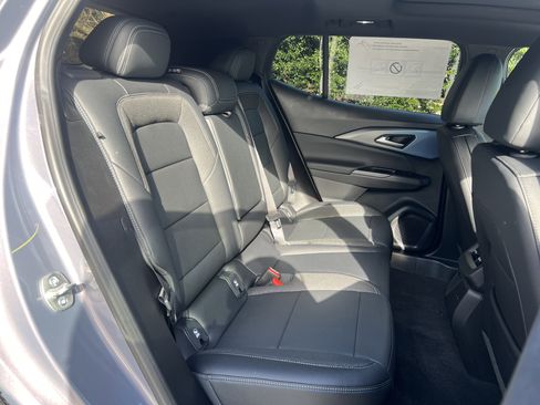 New 2026 Chevrolet Equinox EV LT AWD/4WD image 34