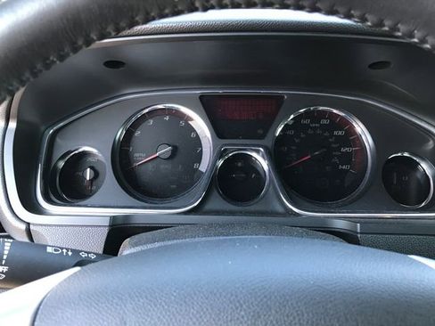 Used 2015 GMC Acadia SLE AWD/4WD image 9