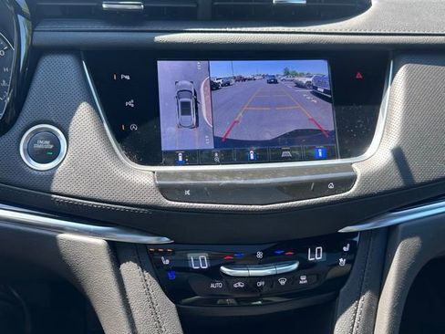 Used 2024 Cadillac XT5 Premium Luxury w/ Technology Package AWD/4WD image 30