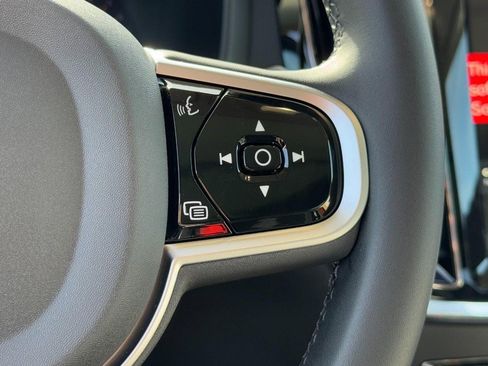 New 2026 Volvo V60 B5 Cross Country Plus w/ Climate Package image 12