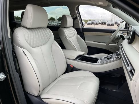 Used 2024 Hyundai Palisade Limited AWD/4WD image 26