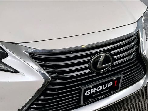 Used 2017 Lexus ES 350 image 28