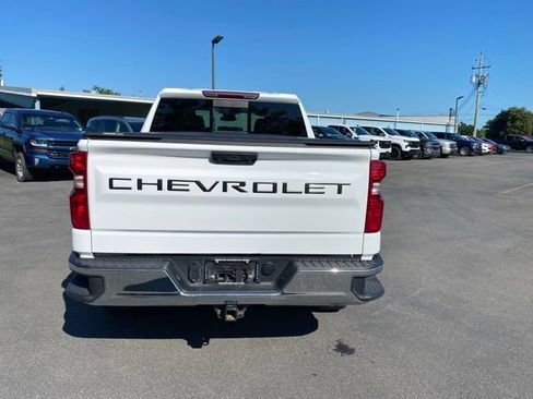 Used 2025 Chevrolet Silverado 1500 LT w/ Leather Package AWD/4WD image 23