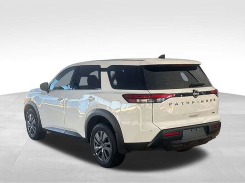 New 2026 Nissan Pathfinder S image 27