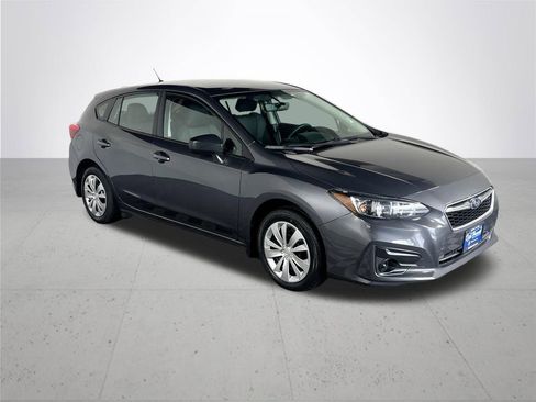 Used 2019 Subaru Impreza 2.0i image 3