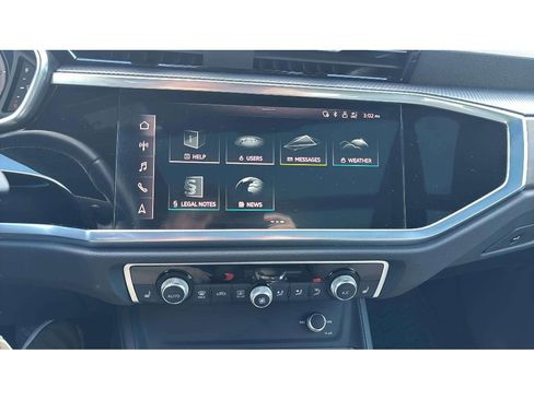 Used 2022 Audi Q3 2.0T Premium Plus AWD/4WD image 17