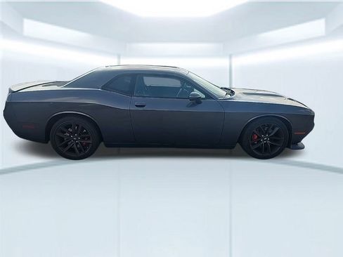 Used 2022 Dodge Challenger GT w/ Plus Package image 4