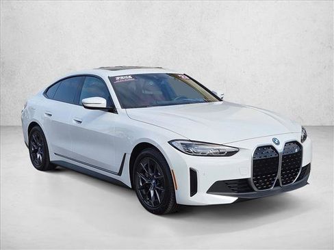 Used 2023 BMW i4 eDrive35 w/ Premium Package RWD image 3