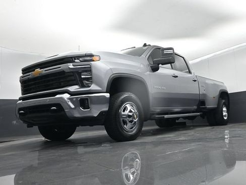 Used 2025 Chevrolet Silverado 3500 LT w/ All Star Edition AWD/4WD image 47