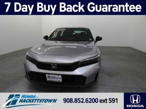 Used 2025 Honda Civic Sport image 1