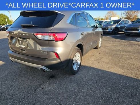 Used 2022 Ford Escape SE AWD/4WD image 17