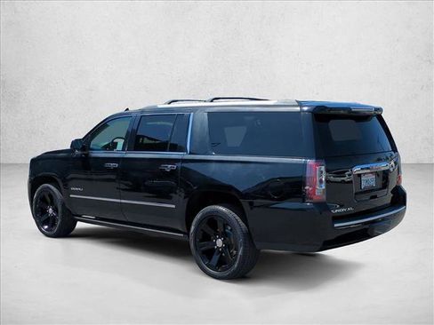 Used 2016 GMC Yukon XL Denali w/ Open Road Package AWD/4WD image 8
