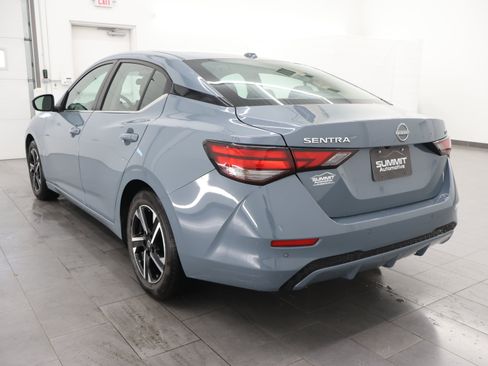 Used 2024 Nissan Sentra SV FWD image 6
