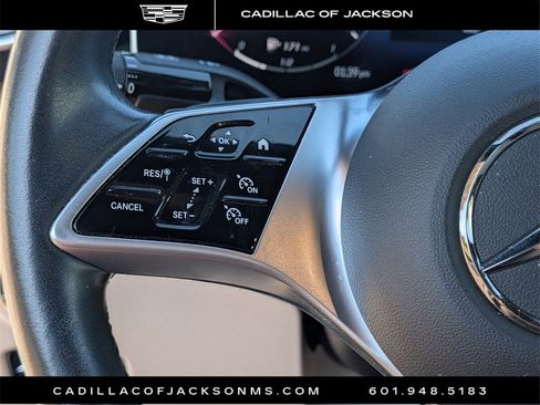 Used 2022 Mercedes-Benz C 300 Sedan image 10