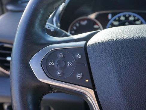 Used 2023 Chevrolet Traverse Premier w/ Redline Edition image 18