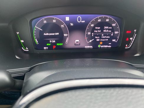 Certified 2025 Honda Civic Sport Touring image 14