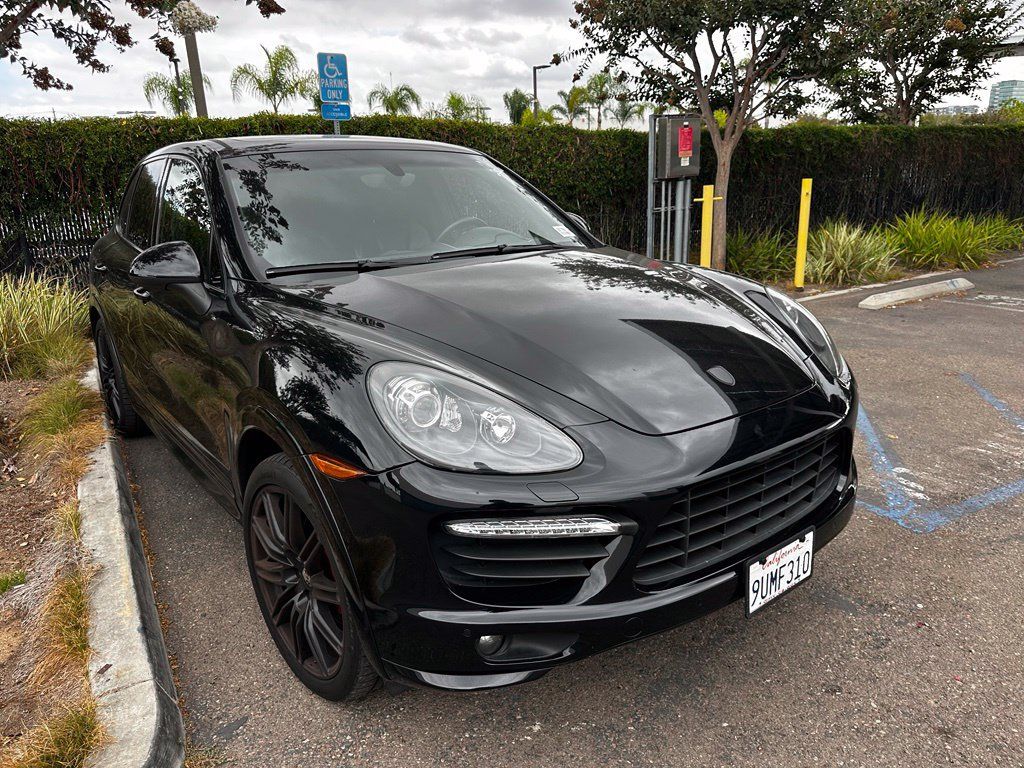Used 2013 Porsche Cayenne GTS AWD/4WD image 11