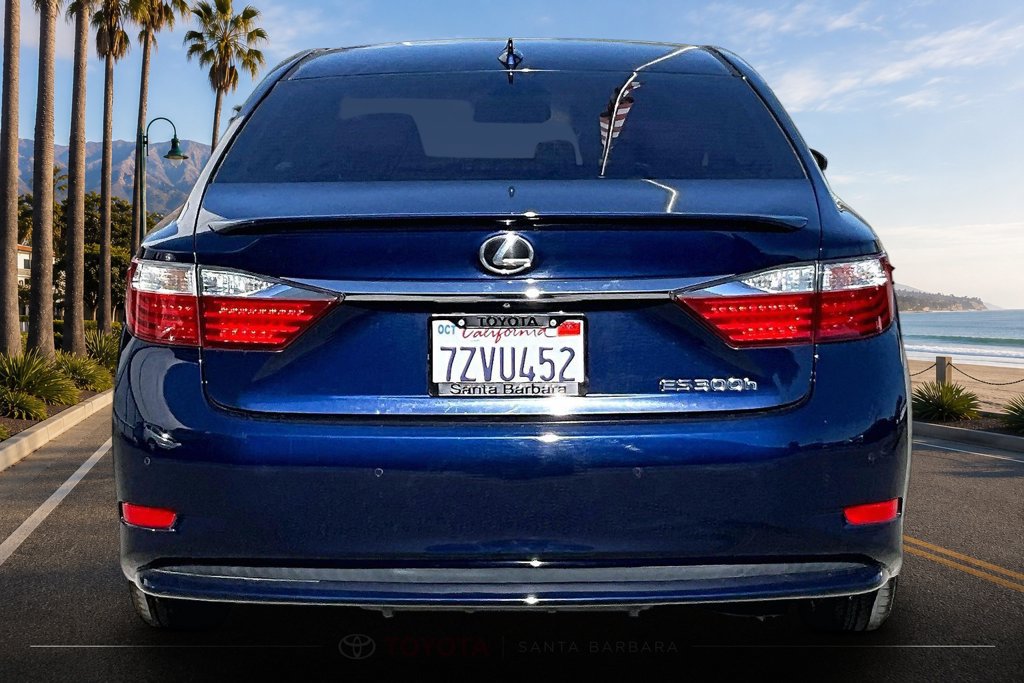 Used 2015 Lexus ES 300h w/ Navigation System Package FWD image 6