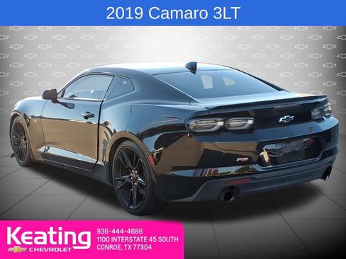 Used 2019 Chevrolet Camaro LT image 2