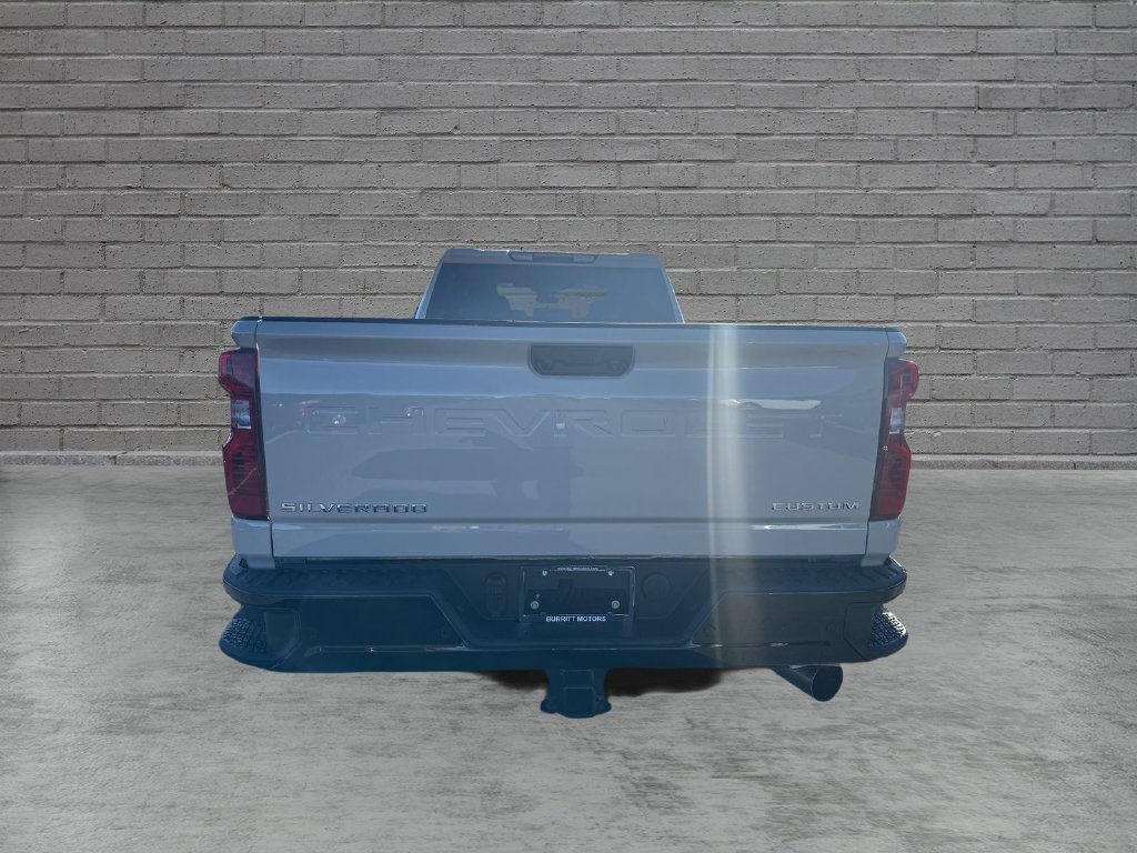 New 2026 Chevrolet Silverado 2500 Custom w/ Custom Value Package AWD/4WD image 4