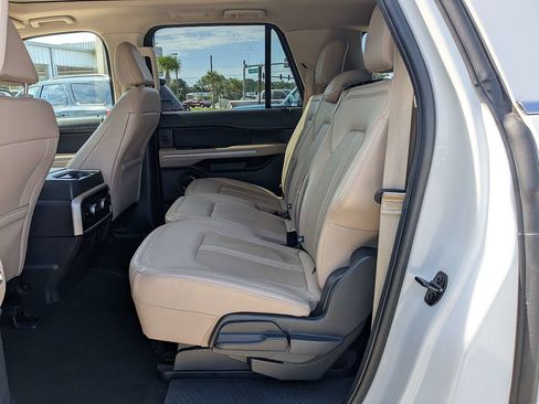 Used 2024 Ford Expedition Max Limited RWD image 14