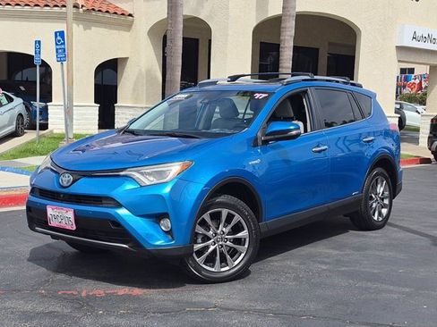 Used 2017 Toyota RAV4 Limited AWD/4WD image 1