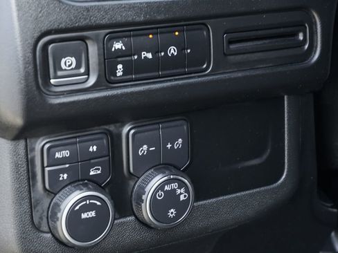 Used 2023 Chevrolet Tahoe LS image 19