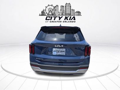 Used 2025 Kia Sorento EX w/ Panoramic Sunroof Package