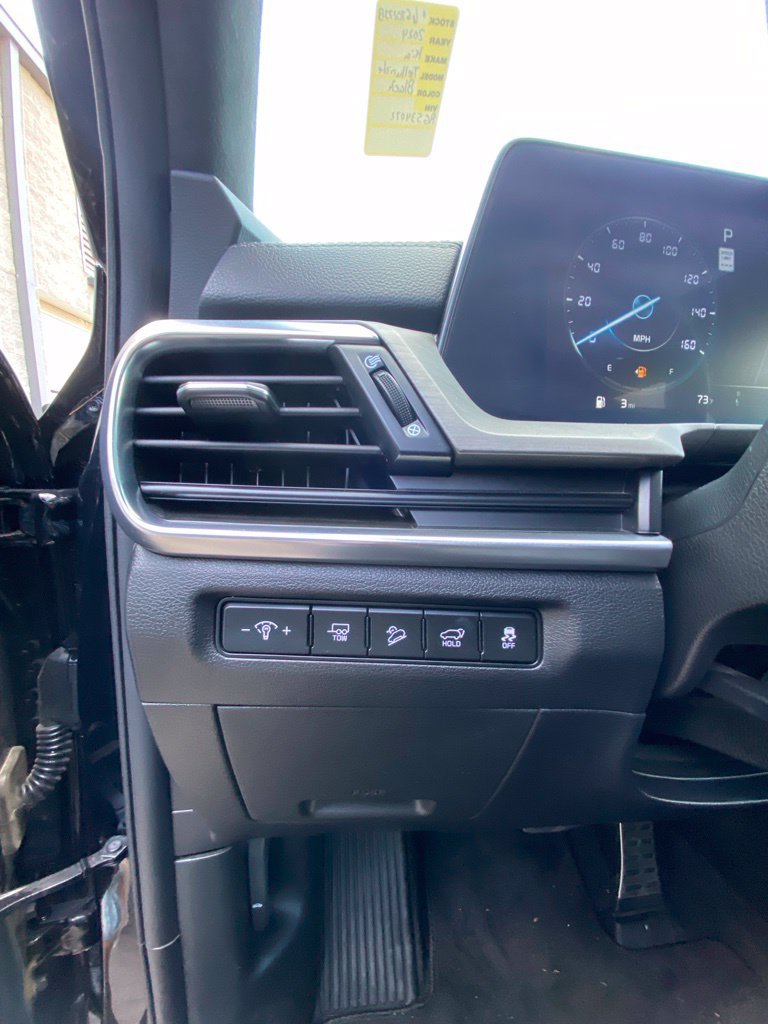 Certified 2024 Kia Telluride SX Prestige X-Line AWD/4WD image 12