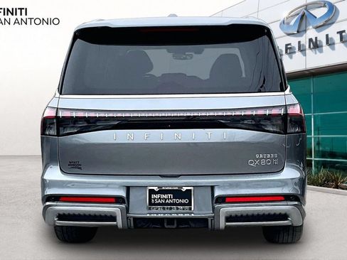 Certified 2025 INFINITI QX80 Sensory AWD/4WD image 5