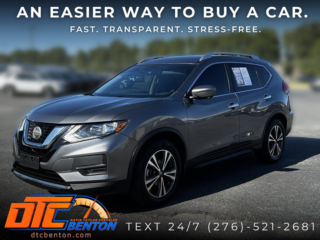 Used 2020 Nissan Rogue SV w/ Premium Package FWD image 3