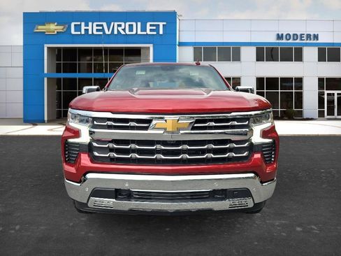 Used 2025 Chevrolet Silverado 1500 LTZ w/ LTZ Premium Package AWD/4WD image 8