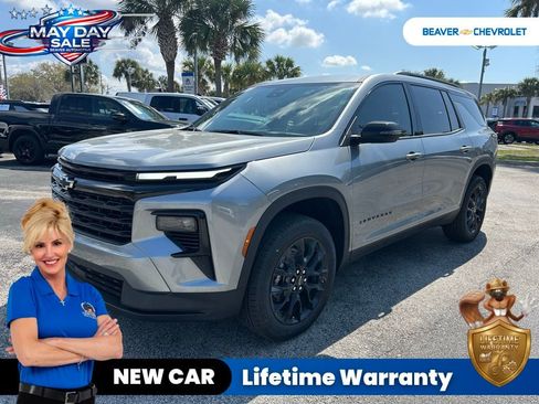 New 2026 Chevrolet Traverse LT w/ Midnight/Sport Edition FWD image 1