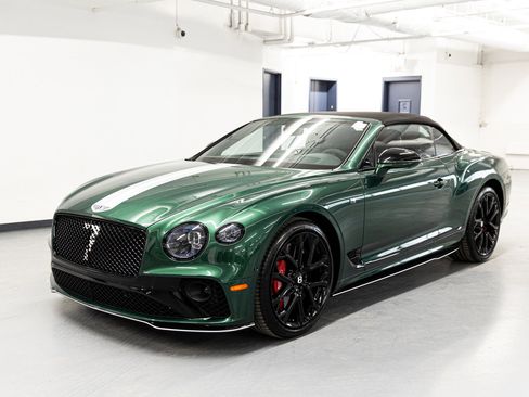 Used 2023 Bentley Continental GT Speed image 32