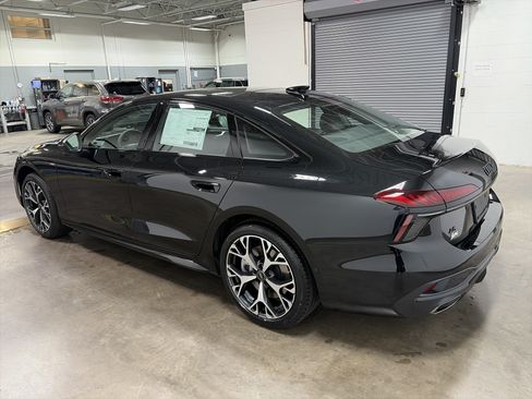 New 2026 Audi A6 Premium Plus AWD/4WD image 5