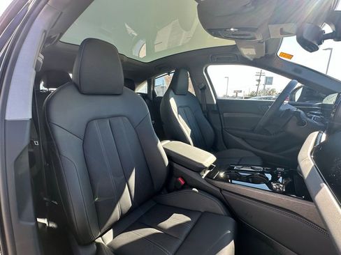 Used 2025 Audi A5 2.0T Prestige image 30