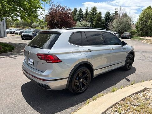 Used 2023 Volkswagen Tiguan SE R-Line AWD/4WD image 6