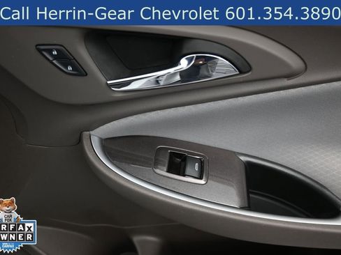 Used 2025 Chevrolet Malibu LT FWD image 21