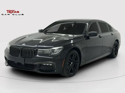Used 2018 BMW 740e xDrive image 4