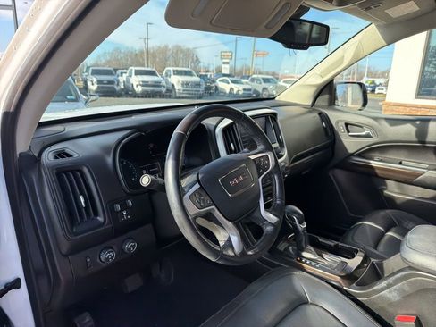 Used 2022 GMC Canyon Elevation w/ Elevation Premium Package image 4