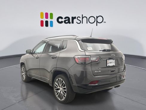 Used 2022 Jeep Compass Limited w/ Elite Group AWD/4WD image 3