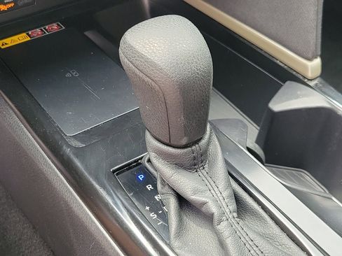 Used 2025 Toyota Camry LE FWD image 27