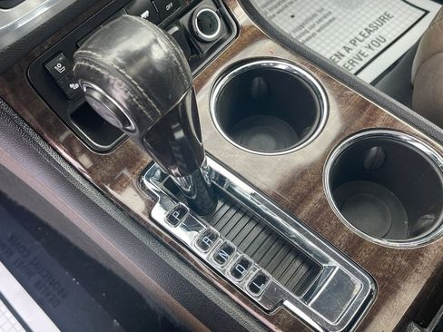 Used 2017 GMC Acadia Limited SLT image 30